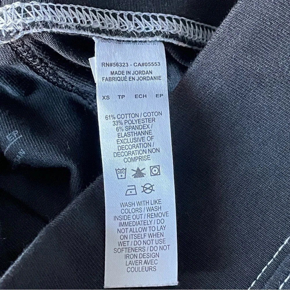 Nike Black Swoosh Graphic High-Rise Leggings Size XS - 47716